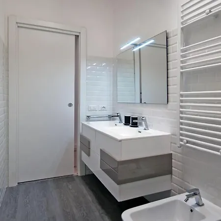 Guardabassi Collection - Vatican White By Varental Rzym