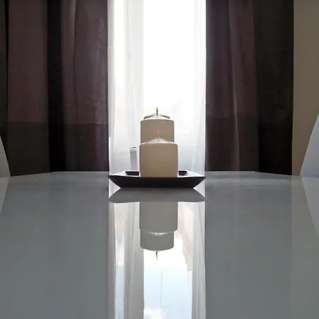 Apartament Guardabassi Collection - Vatican White By Varental *