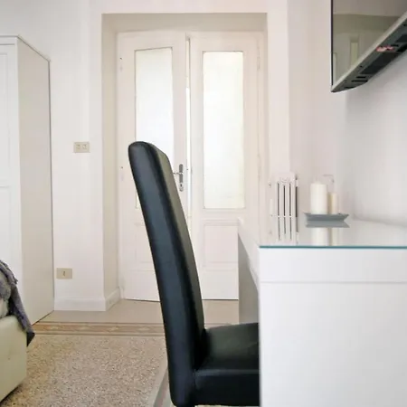 Apartament Guardabassi Collection - Vatican White By Varental *