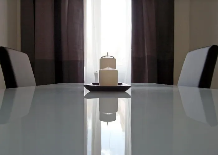 Daire Guardabassi Collection - Vatican White By Varental *